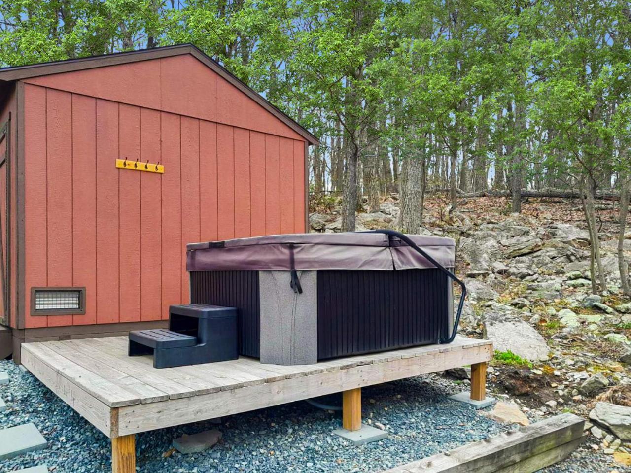 Mountaintop Views, Hot Tub, Deck, Fire Pit & Wifi Augusta Dış mekan fotoğraf