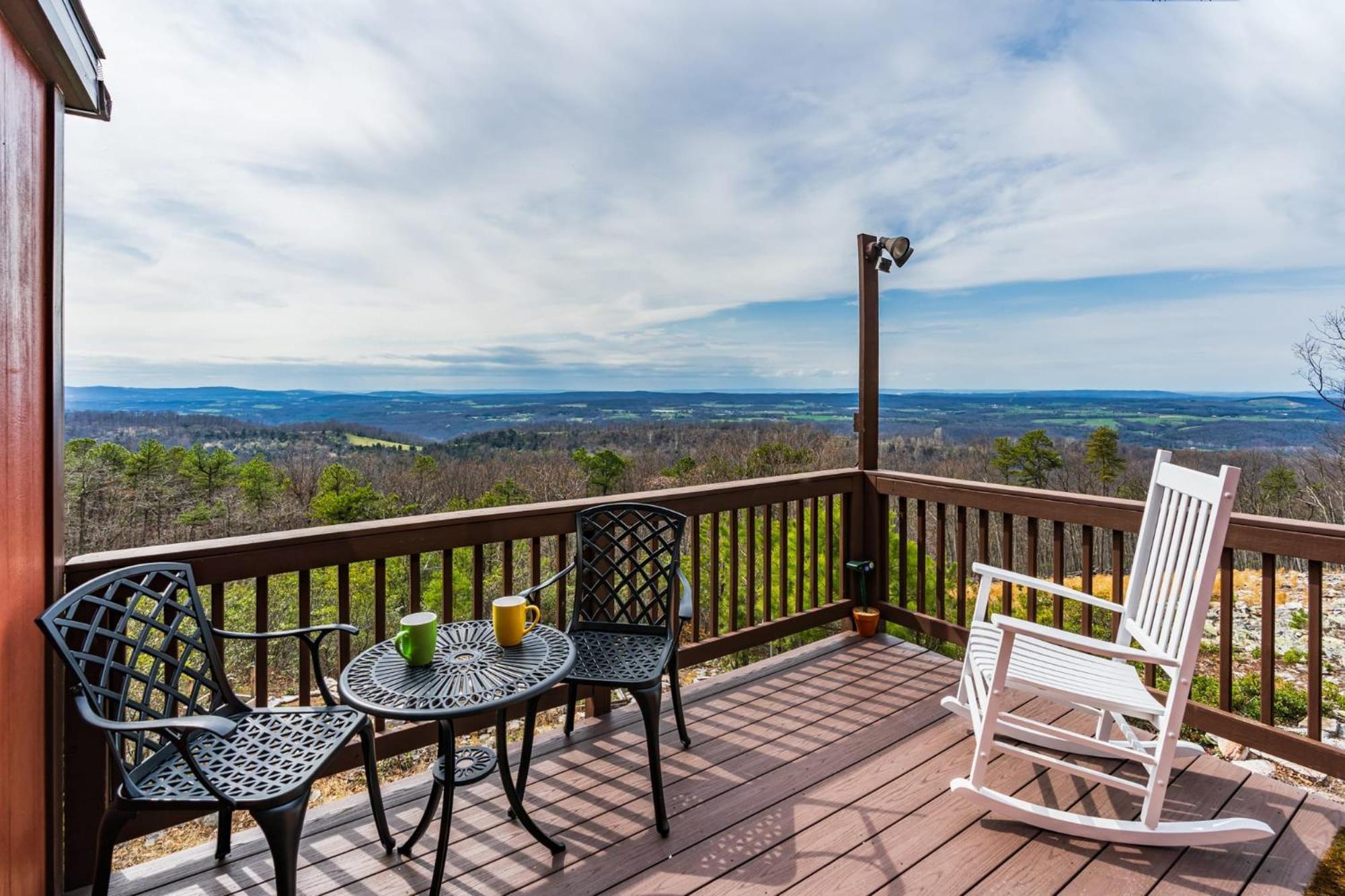 Mountaintop Views, Hot Tub, Deck, Fire Pit & Wifi Augusta Dış mekan fotoğraf